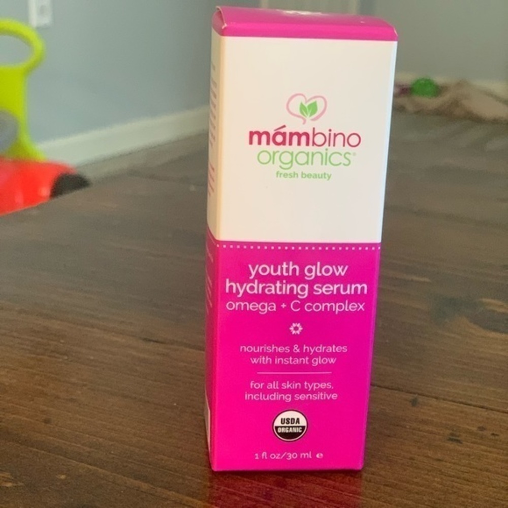 Mambino Organics Youth Glow Hydrating Serum